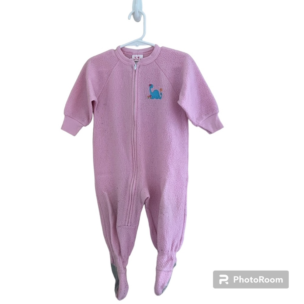 ◻️CARTER’S: Girl size 18 months, pink footsie pajamas w/ dinosaur, preowned◻️